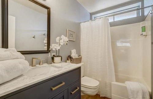 4BR Cabin Mountain Views with Fireplace - Foto 98