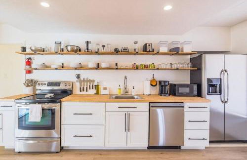 By Park Entrance, Hot Tub, Stars, Private ܍ WKNDR - Foto 2