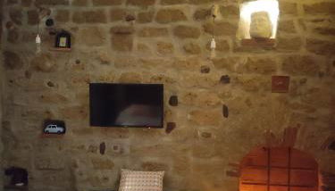 The Cave - Foto 2