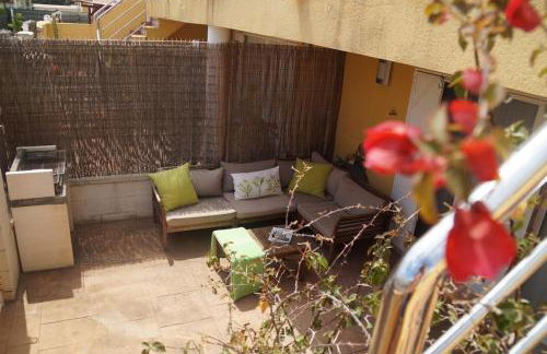 Adosado con piscina a 6 min del MET Oliva Nova y playa - Photo 8