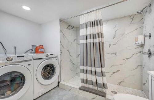 Oak Hills Estate Luxe Forest Escape Near USAFA - Foto 50