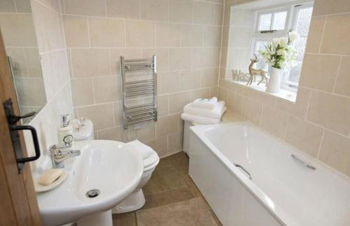 The Cottage Harmby - Photo 14