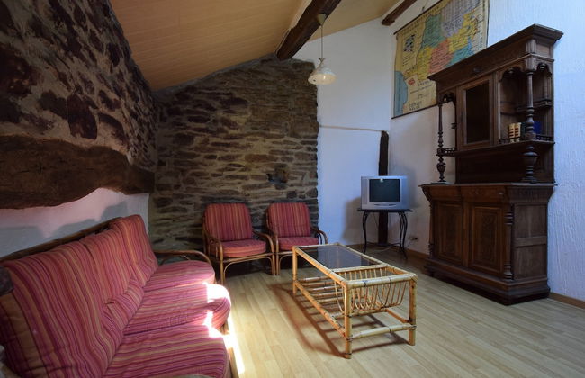 Authentic Holiday Home in Gouvy near Forest - Foto 18