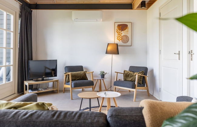 Modern 6-person Chalet in the Frisian Countryside, 3 Bedrooms and Wifi - Foto 53