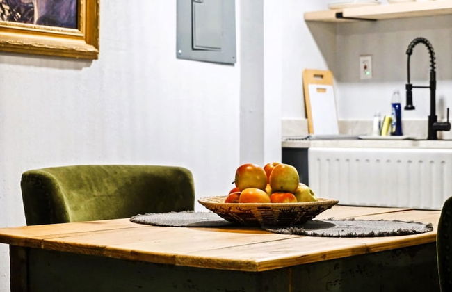 Harmony Studio 5min-asian Dist Full Kitchen - Photo 18