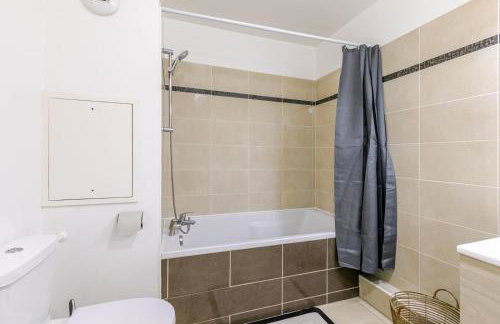 Charming, Paris in 15 minutes, private Parking - Foto 10