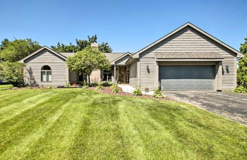 Family Home with Deck, Yard, Dock on Rock River - Foto 43