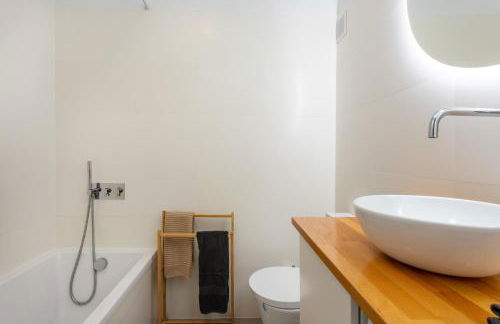 River Breeze in Almada Velha - Foto 19