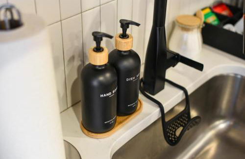 LUX Studio King Bed Gym Free Parking - Foto 20