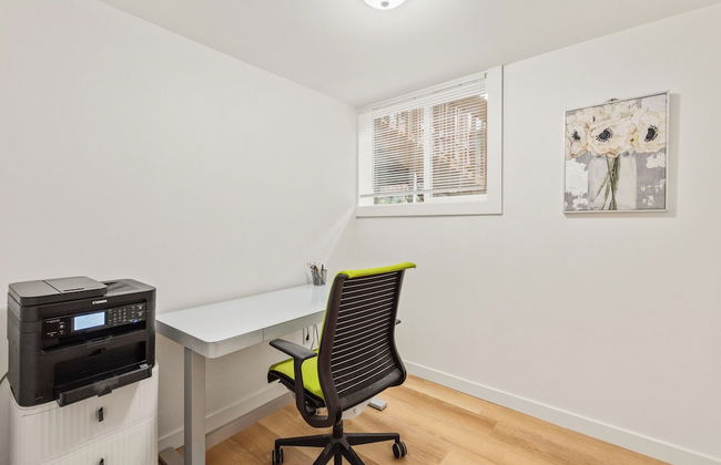 Parkside Escape Oasis in Bellevue fully fenced - Foto 16