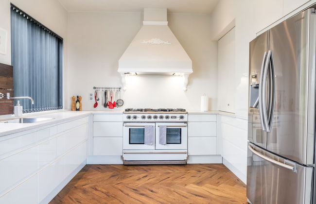 ICELAND SJF Villa , Hot tub & Outdoor Sauna Amazing Mountains View - 15 min to downtown - Foto 16