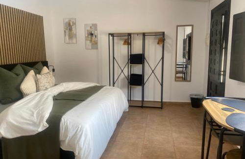 The Courtyard Studio Apartments - Foto 10