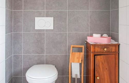 Renovated village house with enclosed garden - Foto 31