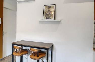 STUDIO GARE AMIENS TOUT ÉQUIPÉ NETFLIX WIFI 2PERS - Foto 18