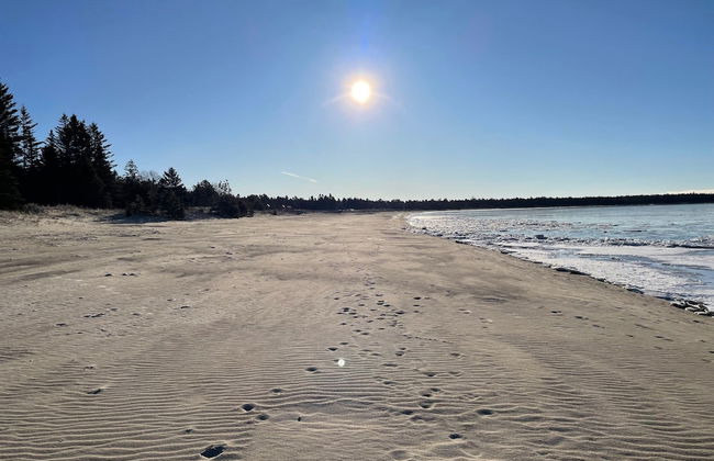 4 Bedroom Cottage On Manitoulin Island - Next to Sandy Beach! - Foto 26