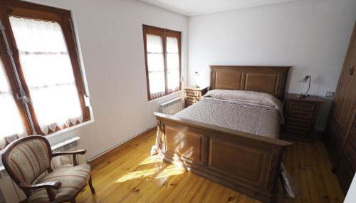 CASA PURI - ACOGEDORA CASA CON PARKING y PATIO INTERIOR - Foto 2