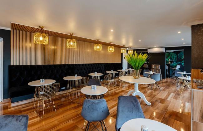 Bedfordview Hotel & Apartments - Photo 21