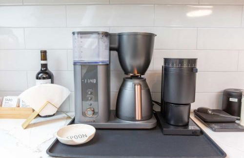 TreeTops Ayframe, Supersized AFrame on the River with Hot Tub - Foto 52