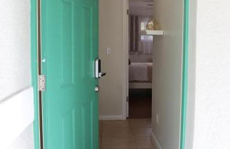 Hidden Emerald-Apartment with Kitchen and Laundry - Foto 11