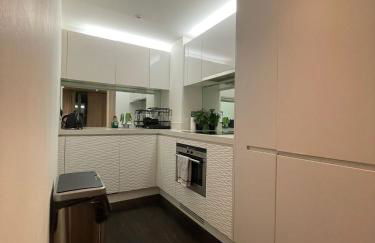 Luxury Canary Wharf 1 bed apt - Foto 8
