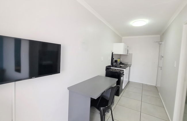 MINT Express Sandton View - Photo 29