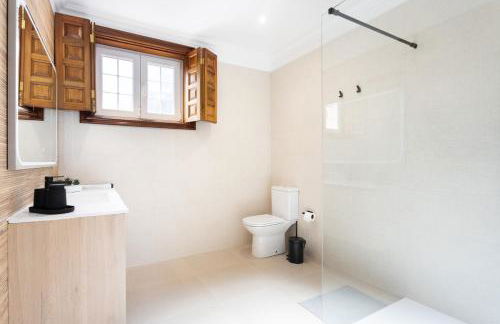 Zafiro Piscina Climatizada Jacuzzi Barbacoa Vistas al mar - Foto 63