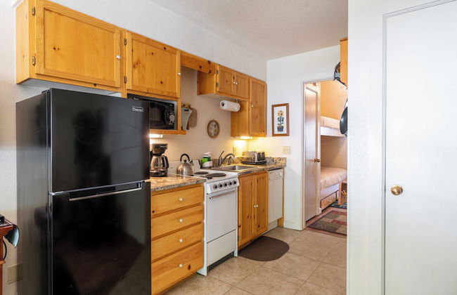 Viking Lodge 319 by Avantstay Great Ski Access, Walk to Town Park & Downtown - Foto 9