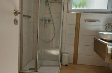 Schöne Maid - Foto 14