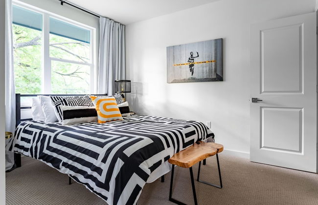 Disco Den w Hot Tub 6 min Walk to Rainey St - Foto 27