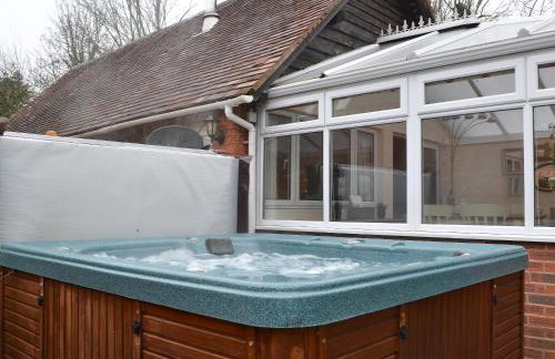 The Old Winery Cottage - Photo 2