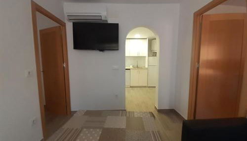 APARTAMENTOS sol y playa - Foto 4