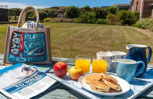 Lighthouse Watch - Photo 17