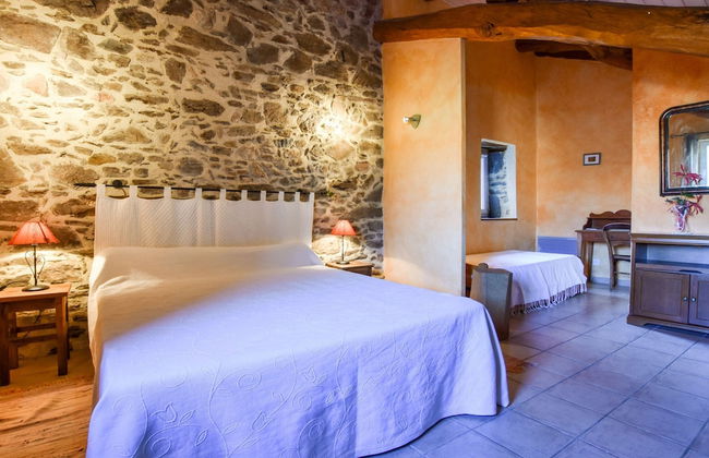 Holiday Home in Saint-beauzire With Garden and Private Terrace - Foto 2