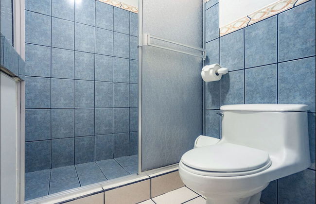 Prado Inn & Suites - Foto 17