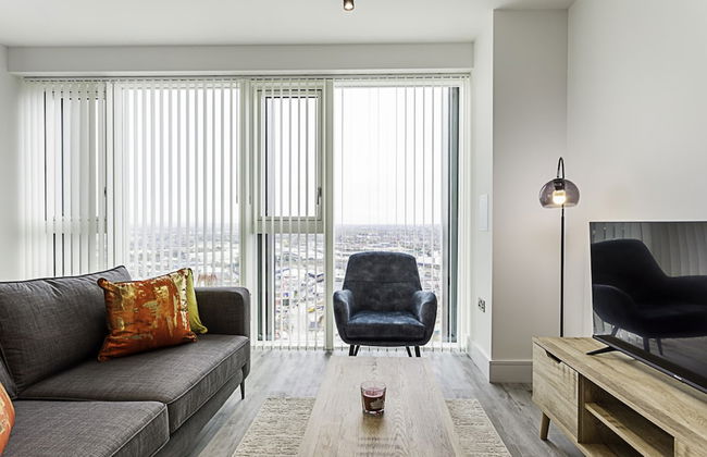 Icon Tower Flat One - North Acton - Photo 11