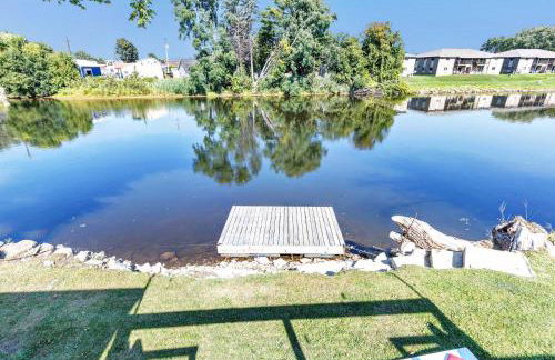 Lazy River Villa - Hottub! Fenced Yard! Fire Pit! - Foto 84