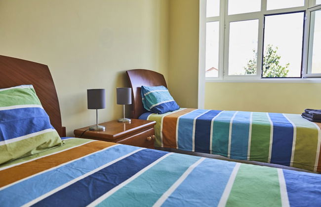 2 Bedroom Apartment Sol de Linda-a-Velha - Foto 5