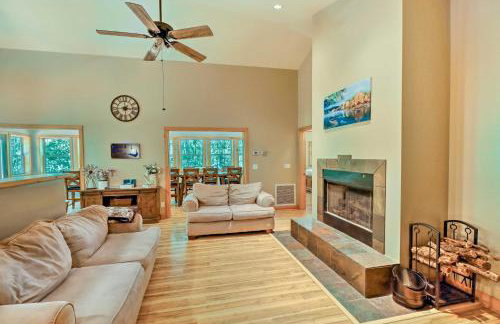 Heber Springs Family Lake House Fire Pit and Decks - Foto 6