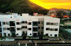 Aconchego e localização, a 10 minutos de CAMINHADA da praia e a 26 minutos de carro do RIR26, com vaga de garagem e 2 banheiros para maior conforto dos nossos hóspedes - Foto 17