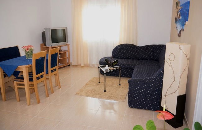 Apartments Pavlinovic - Photo 36