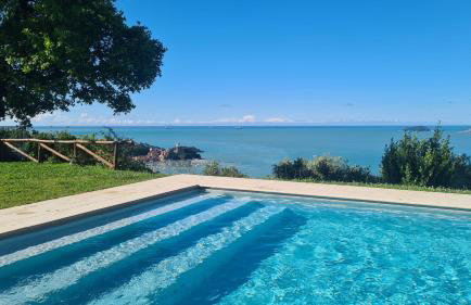 "The Ulivi" inside Le Agavi Private Park, shared Pool and Tennis 200m far, Sea View Apartment 2 AC BDR, 2BTH, parking next home and private garage in Lerici! Cooking Lesson and Wine Tasting - Foto 2