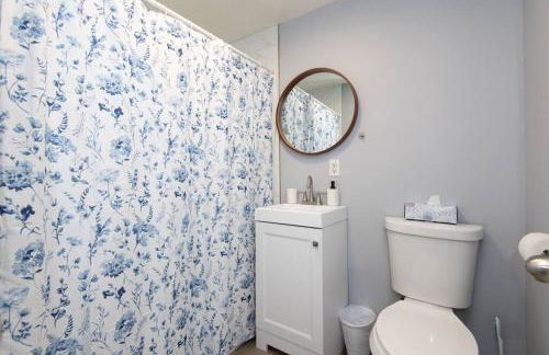 Lovely 3bedroom condo with free parking on premise - Foto 23