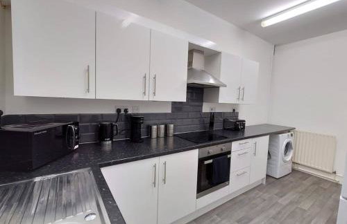 C Spacious 5 Bed - Pkg WiFi Long Stay - Foto 20