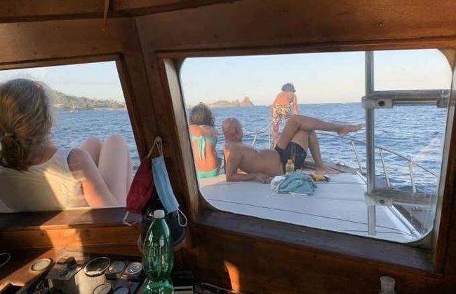 Giro in barca alle isole Ciclopi e Riserva della Timpa - Foto 8