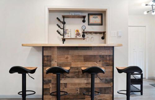 Open Concept & Stylish-HotTub-Sauna-Billiard-Poker-BBQ - Foto 43