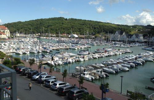 VILLA CATHY DUPLEX PLEIN SUD VUE PORT avec PISCINE INTERIEURE CHAUFFÉE - Foto 39