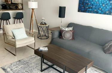 Quiet direct oceanfront 2 bed 2 bath condo w/pool - Foto 29