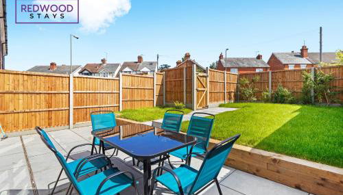 Spacious 4 Bedroom 2 Bath Serviced Home For Contractors & Families with X2 Free Parking Spaces, Fast WiFi - Hosted By Redwood Stays - Foto 5, Garden, Garden view