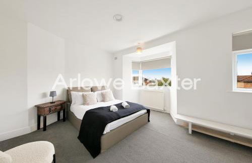 Stylish 3-Bedroom Garden Home, AC, Contractors and Families - Foto 2