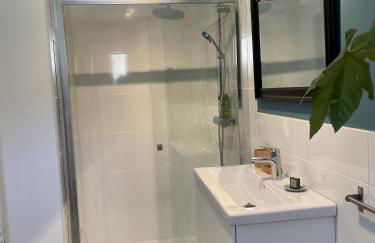 Maison Le Clos Du Moulin 1 - climatisée, jardin & parking - 3 chambres doubles - 10 min Avignon - Foto 12